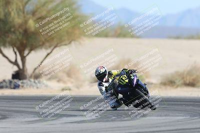 media/Nov-01-2025-CVMA (Sat) [[fc0f7531b8]]/Race 9-Amateur Supersport Middleweight/